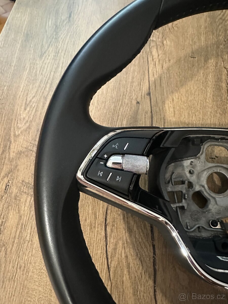 Volant Škoda dvouramenný - 2