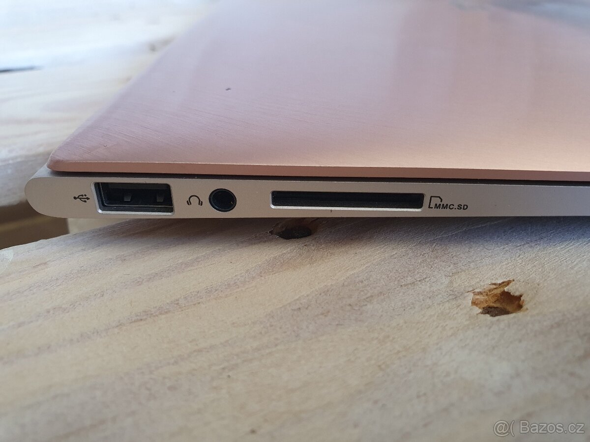 Asus ZenBook UX31E na díly, nejde. - 2