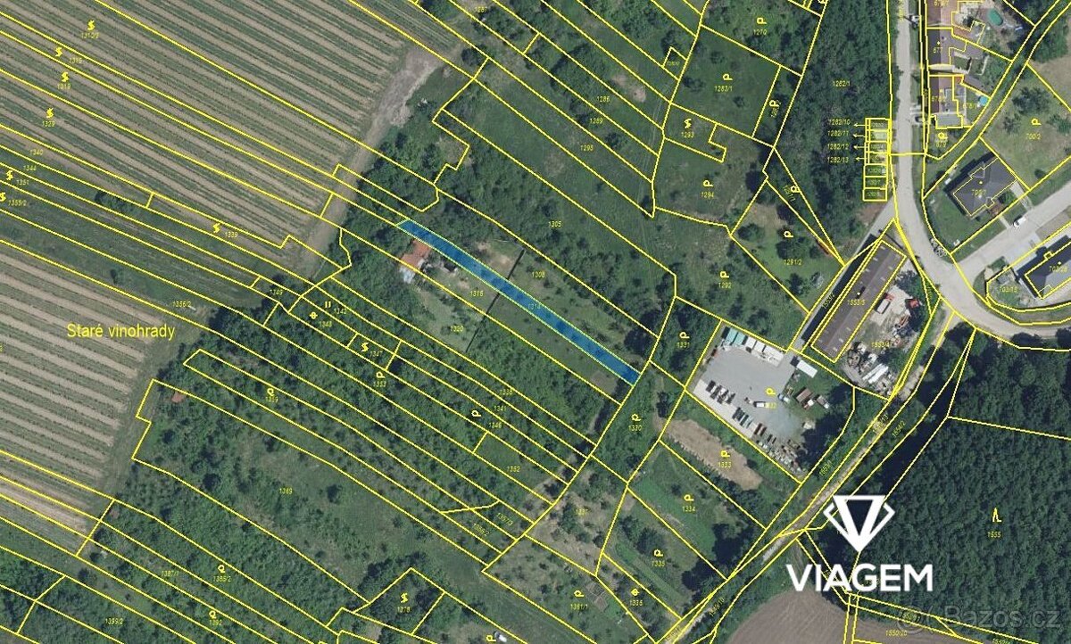 Zahrada 388 m² - 2