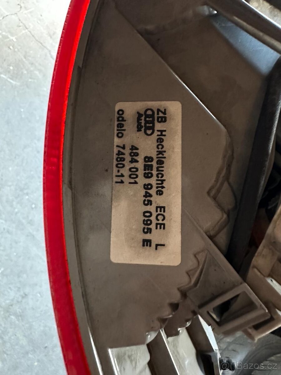 Audi A4 B7 zadní světla - originál - 2