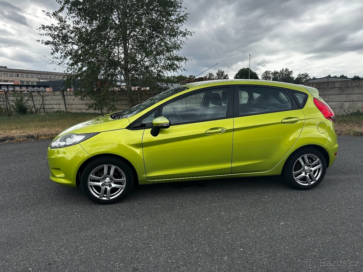 FORD FIESTA 1.2 - 2