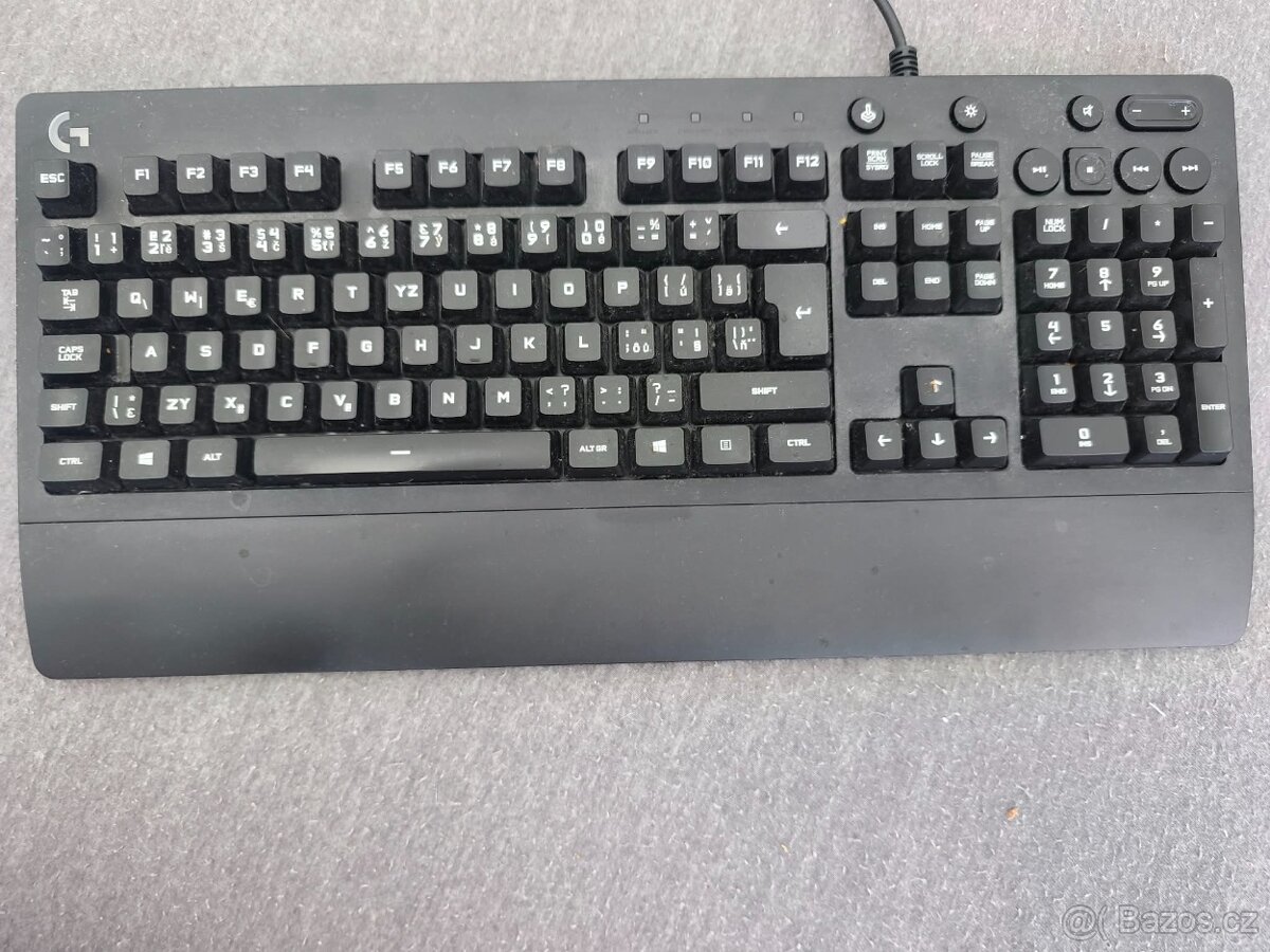 Herní set SteelSeries + Logitech – TOP stav - 2