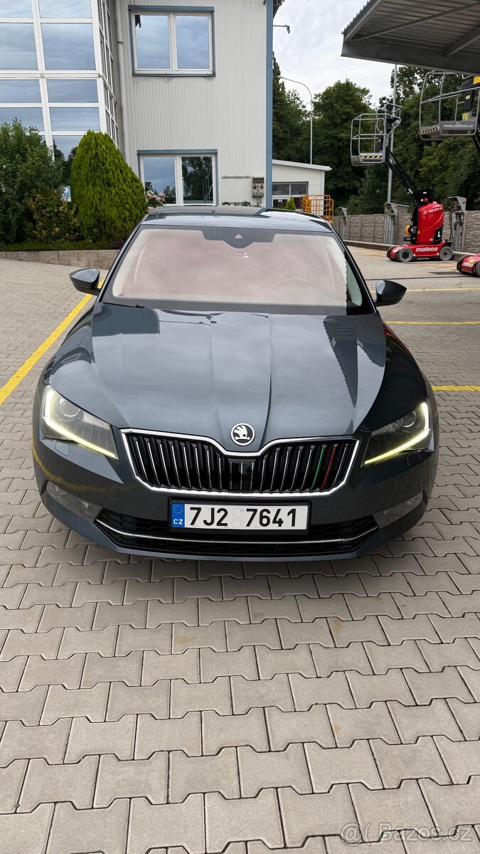 Škoda Superb 3 2.0l 140kw manuál - 2