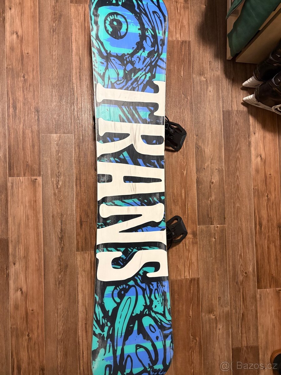 Snowboard TRANS Pirate + vázání Nexus FLOW - 2