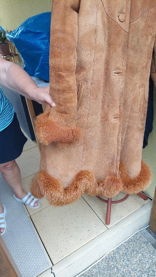 Kožich s kapucí, vel. S/M - 2