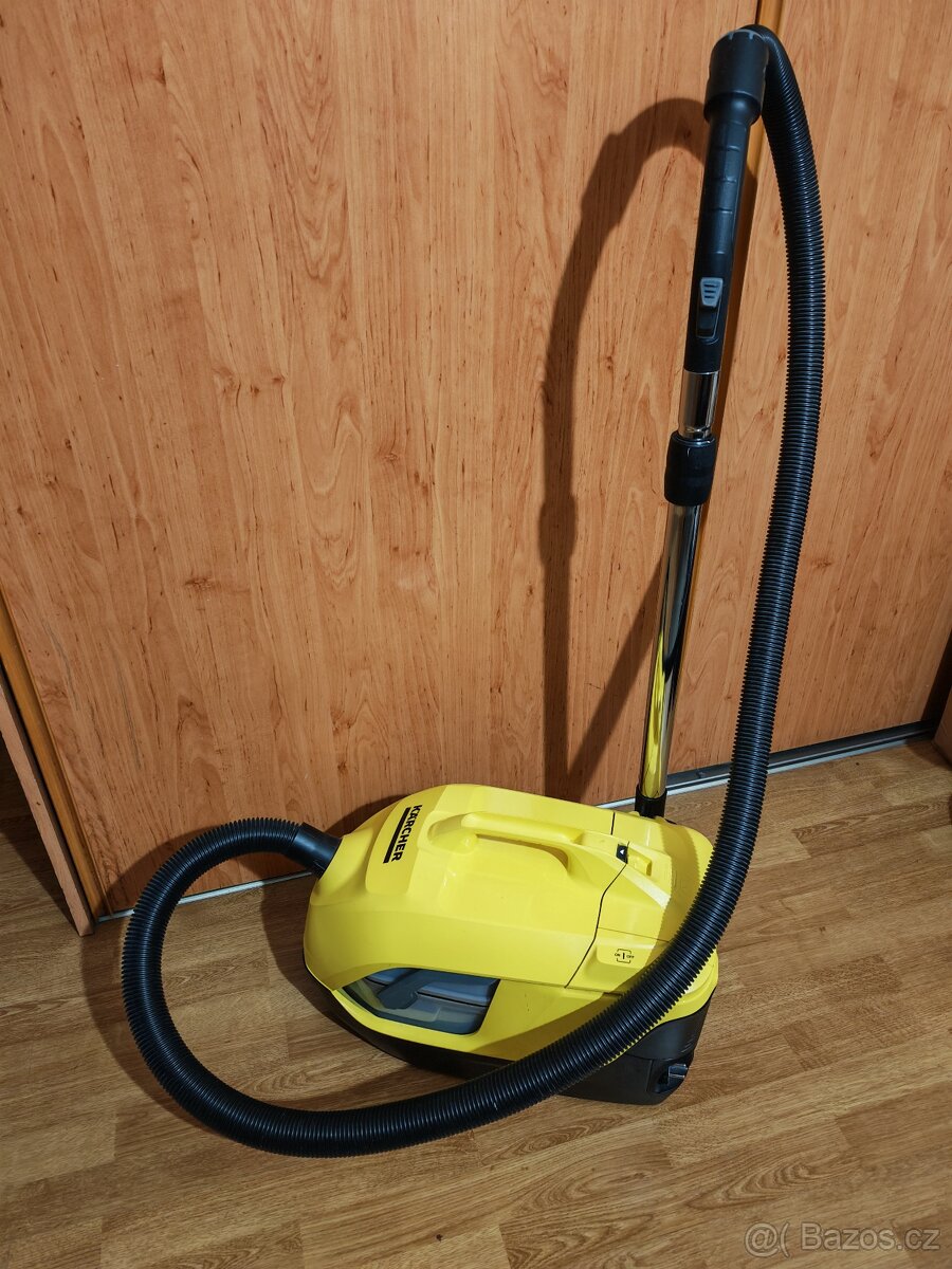 Kärcher DS6 Bezsáčkový vysavač s vodním filtrem - 2
