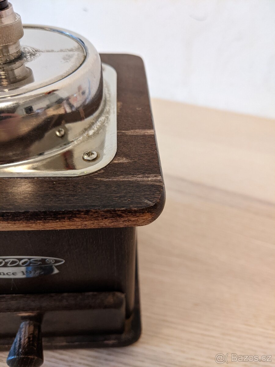 Mlýnek na kávu Lodos - 2