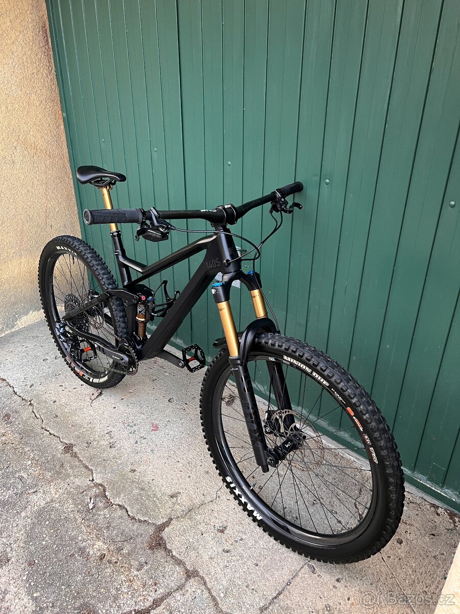 Celoodpružene karbonové kolo Cube stereo 140 HPC SLT 27.5" - 2