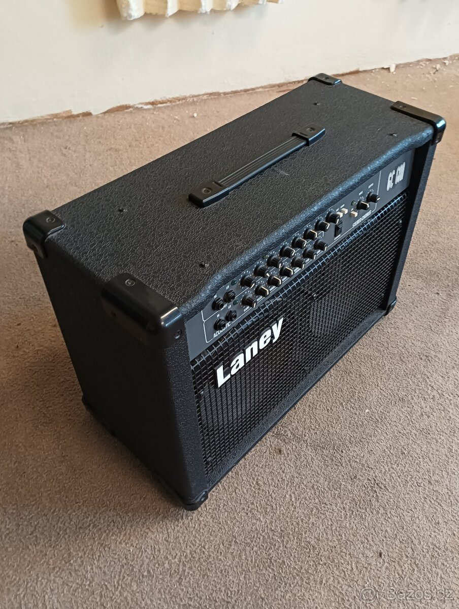 kytarové kombo LANEY GC60A - 2