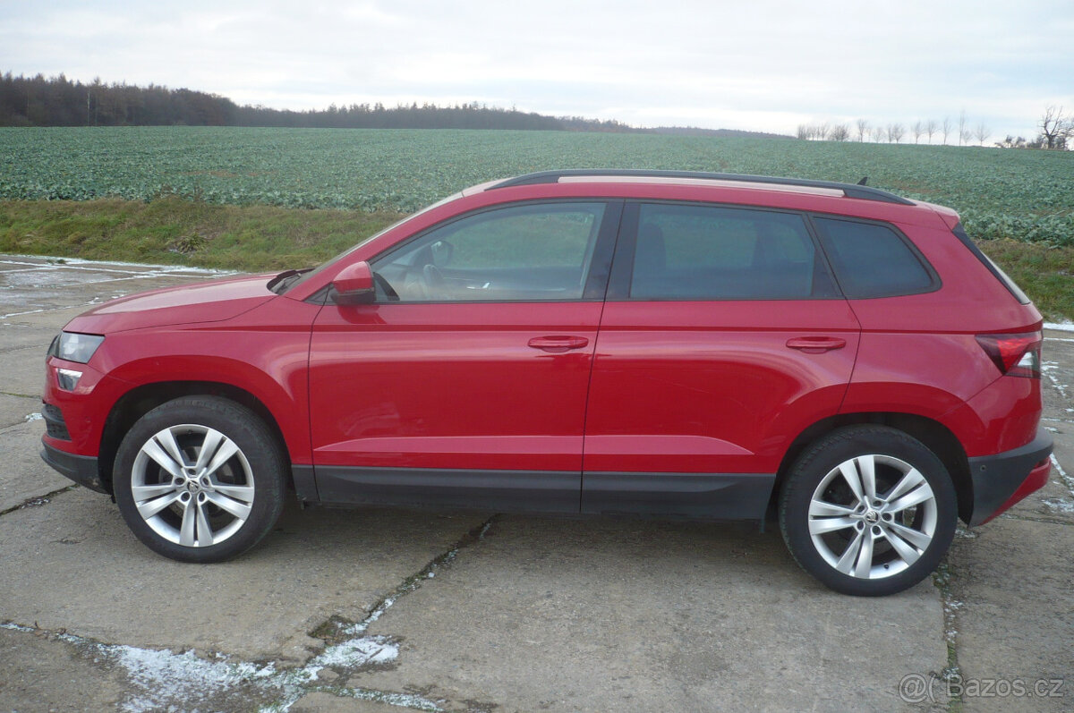 Škoda Karoq Style 1,5TSi DSG Tažné 12xPDC 94tiskm - 2