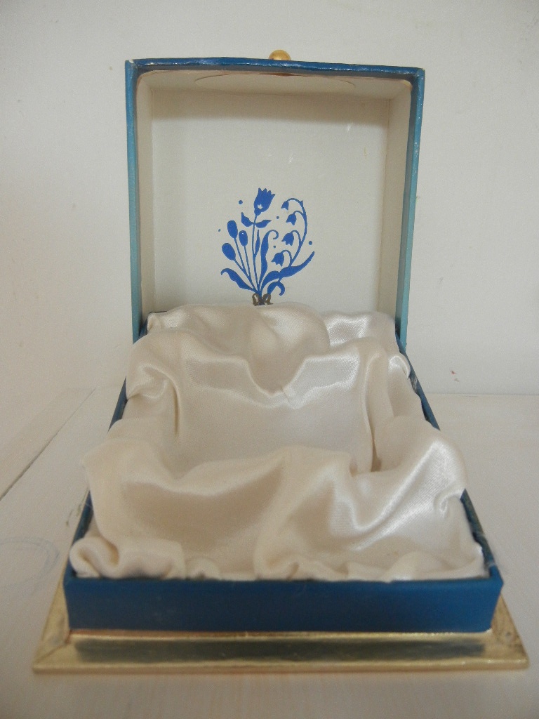 Retro krabička od parfému Modrý Iris - 2