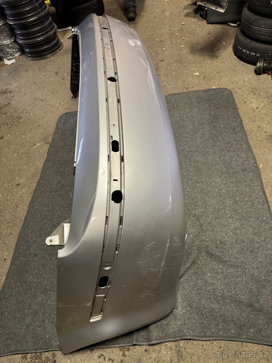 Zadní nárazník Škoda Superb 1 - 2