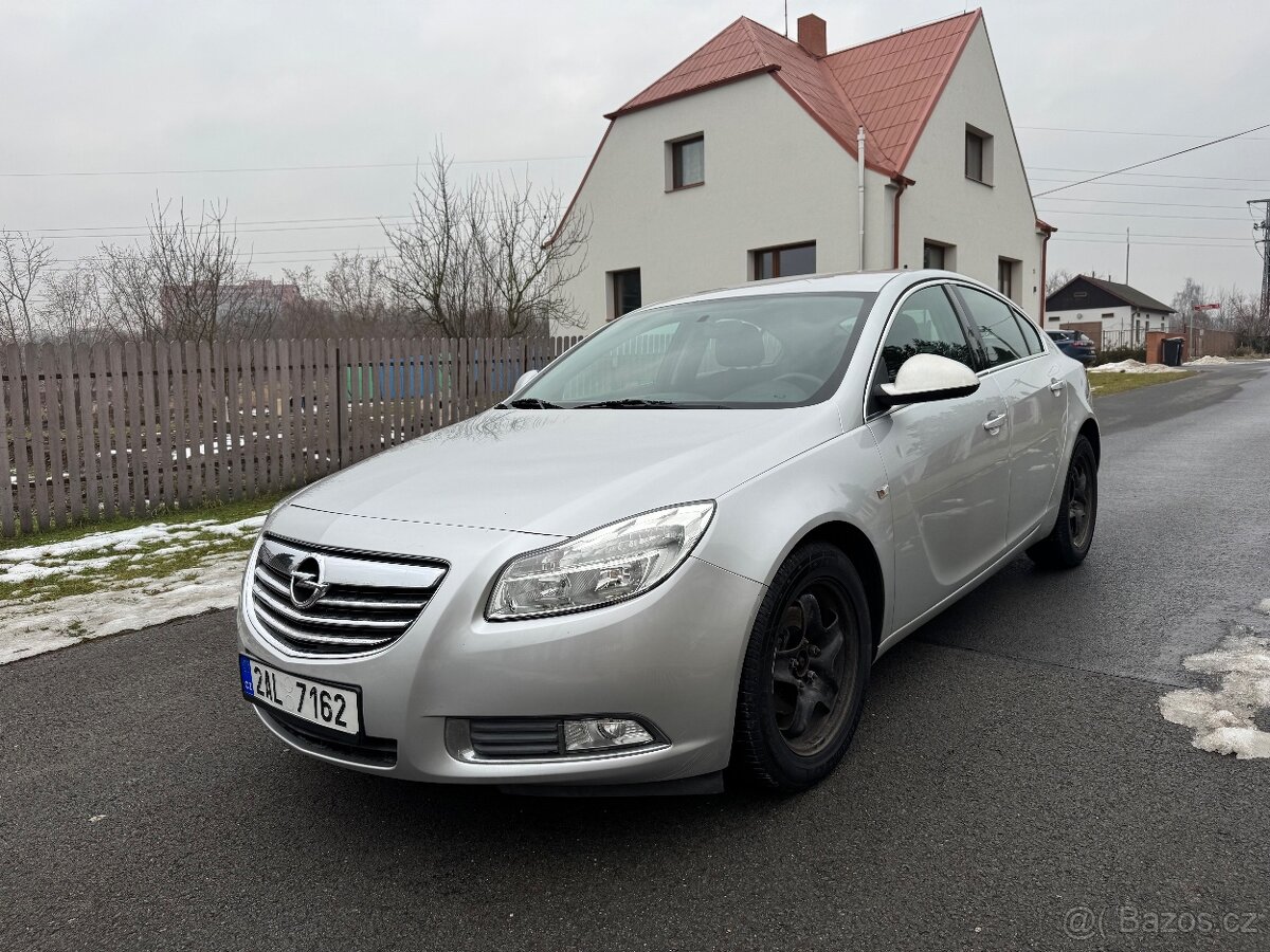 Opel Insignia 2.0CDTi - 2
