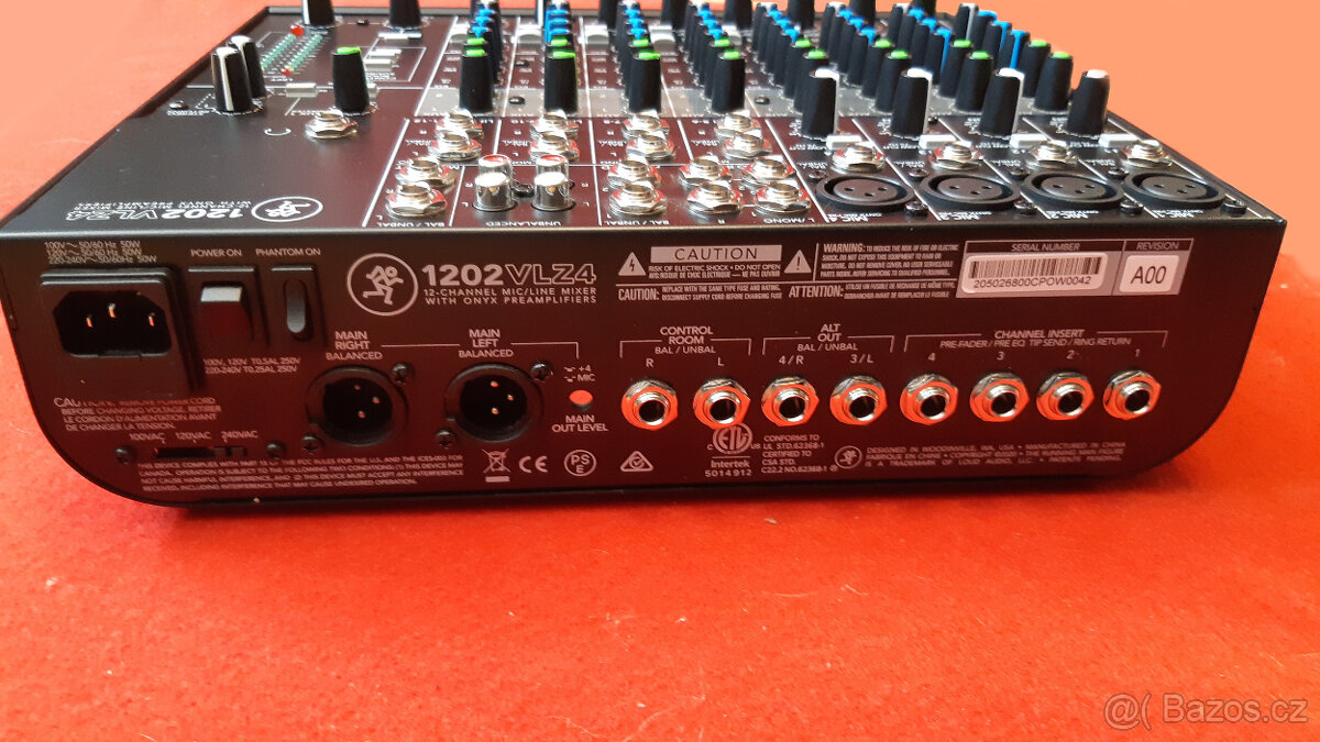 mix MACKIE 1202-VLZ4 - 2