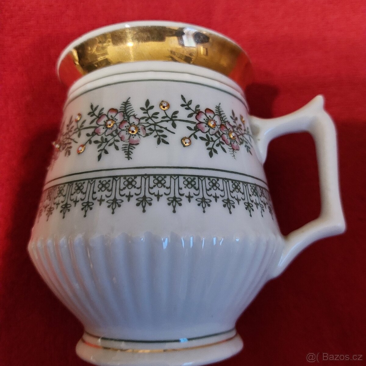 Starý plastický buclák - 2