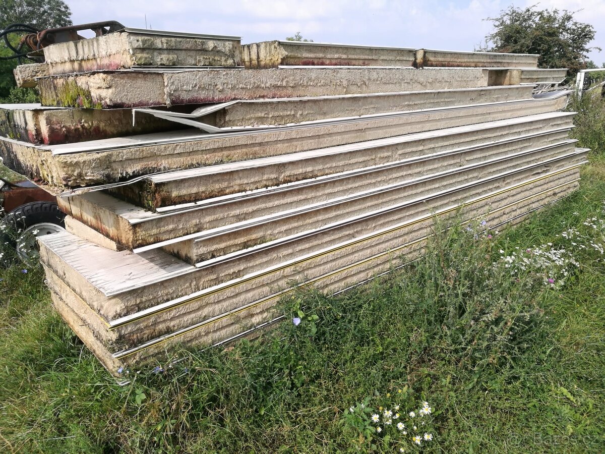 Sendvičový panel stěnový/střešní - 2