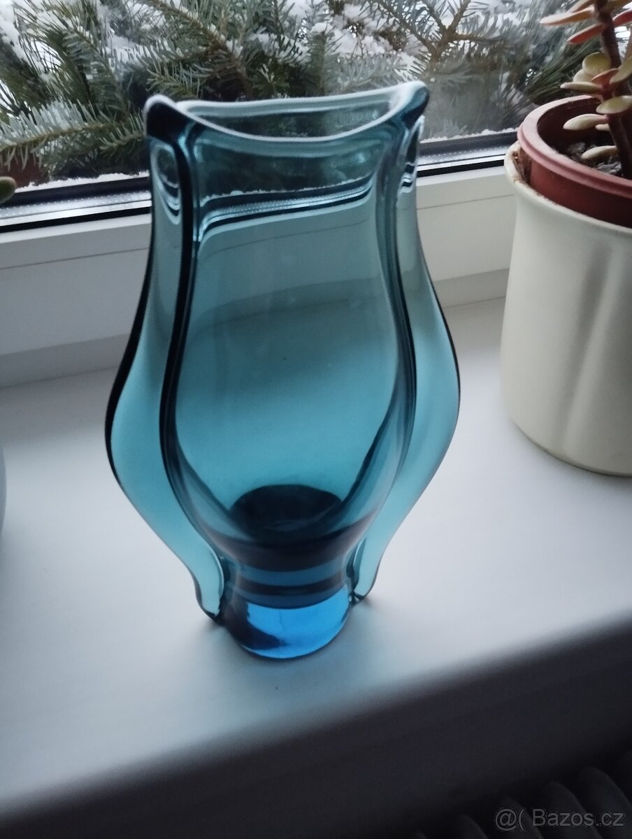 Váza hutní sklo - 2