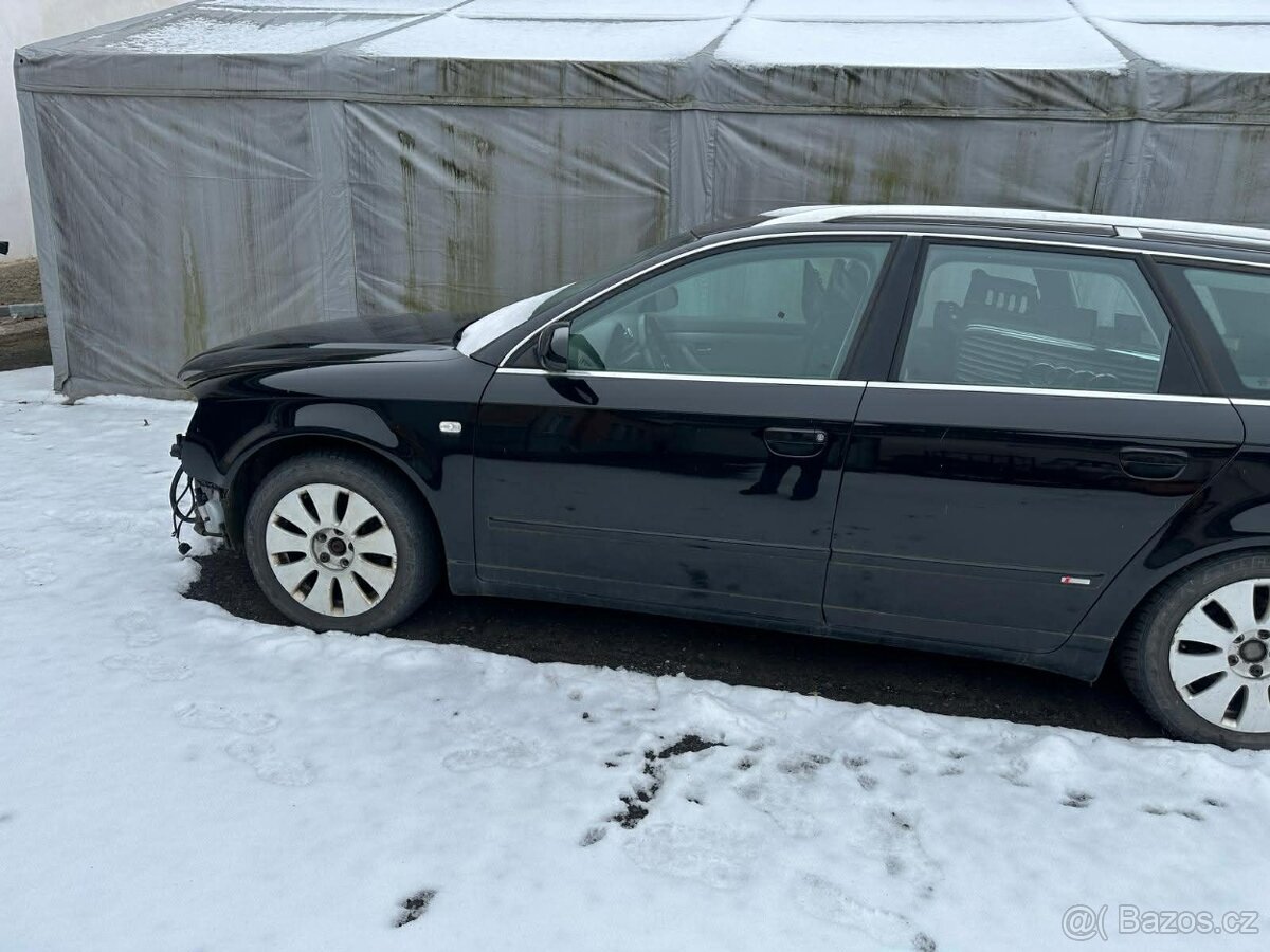 Audi A4 combi - na dodělání nebo na díly - 2