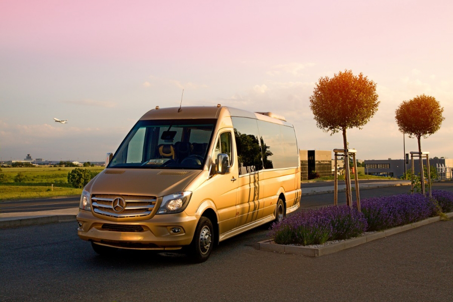 Mercedes-Benz Sprinter XXL Panorama LUX - 2