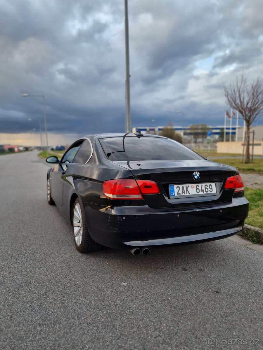 BMW E92 325i automat - 2