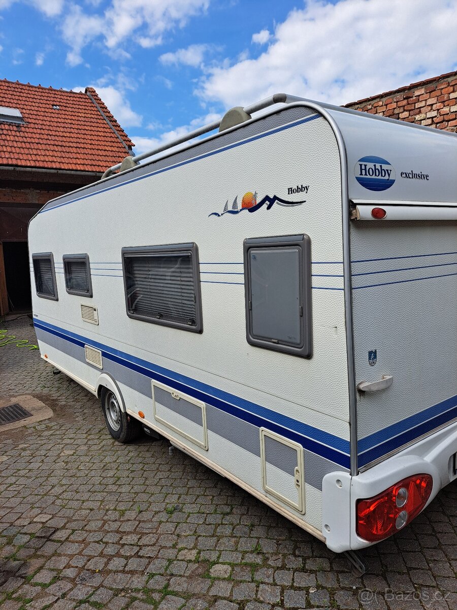 Hobby Prestige 540, 12/2006, koupelna mover markýza