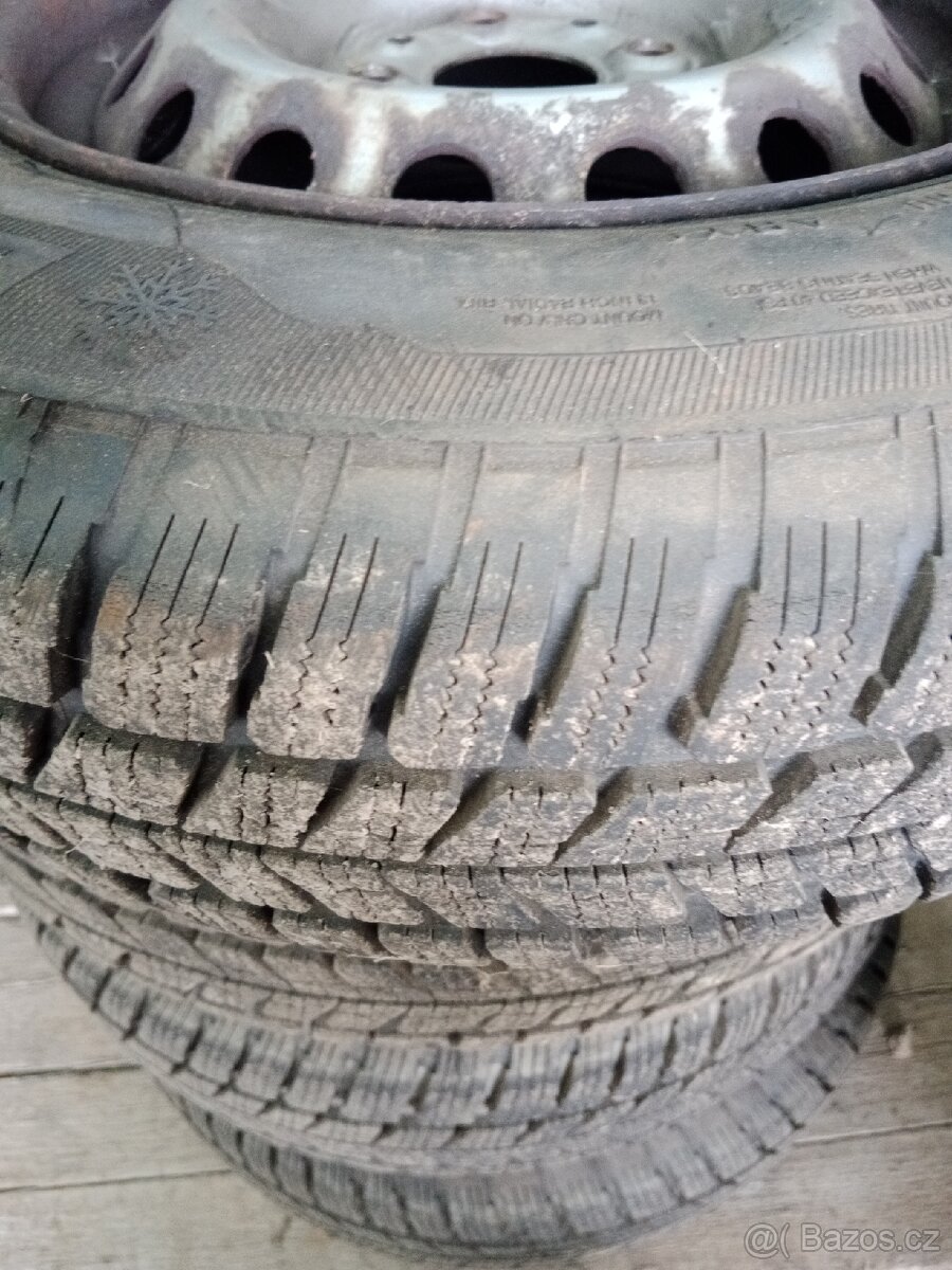 Fiat Panda - zimní sada kol + poklice - 2