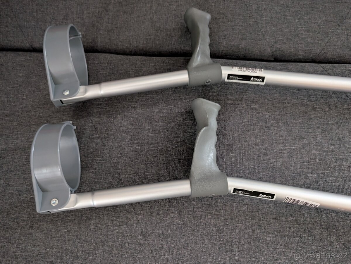 Francouzské berle s uzavřenou opěrkou - 2