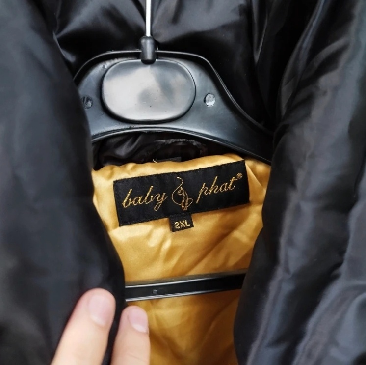 Dámská lesklá zimní teplá bunda černá zlatá Baby Phat XXL - 2