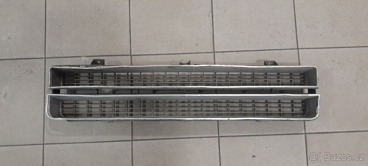 Ford Granada Mk1 predni maska Consul - 2