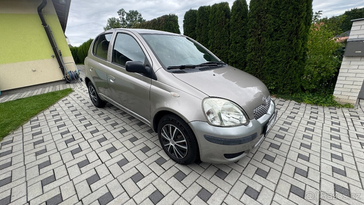 Toyota Yaris 2003 VVT-i 1.0 benzín - 2