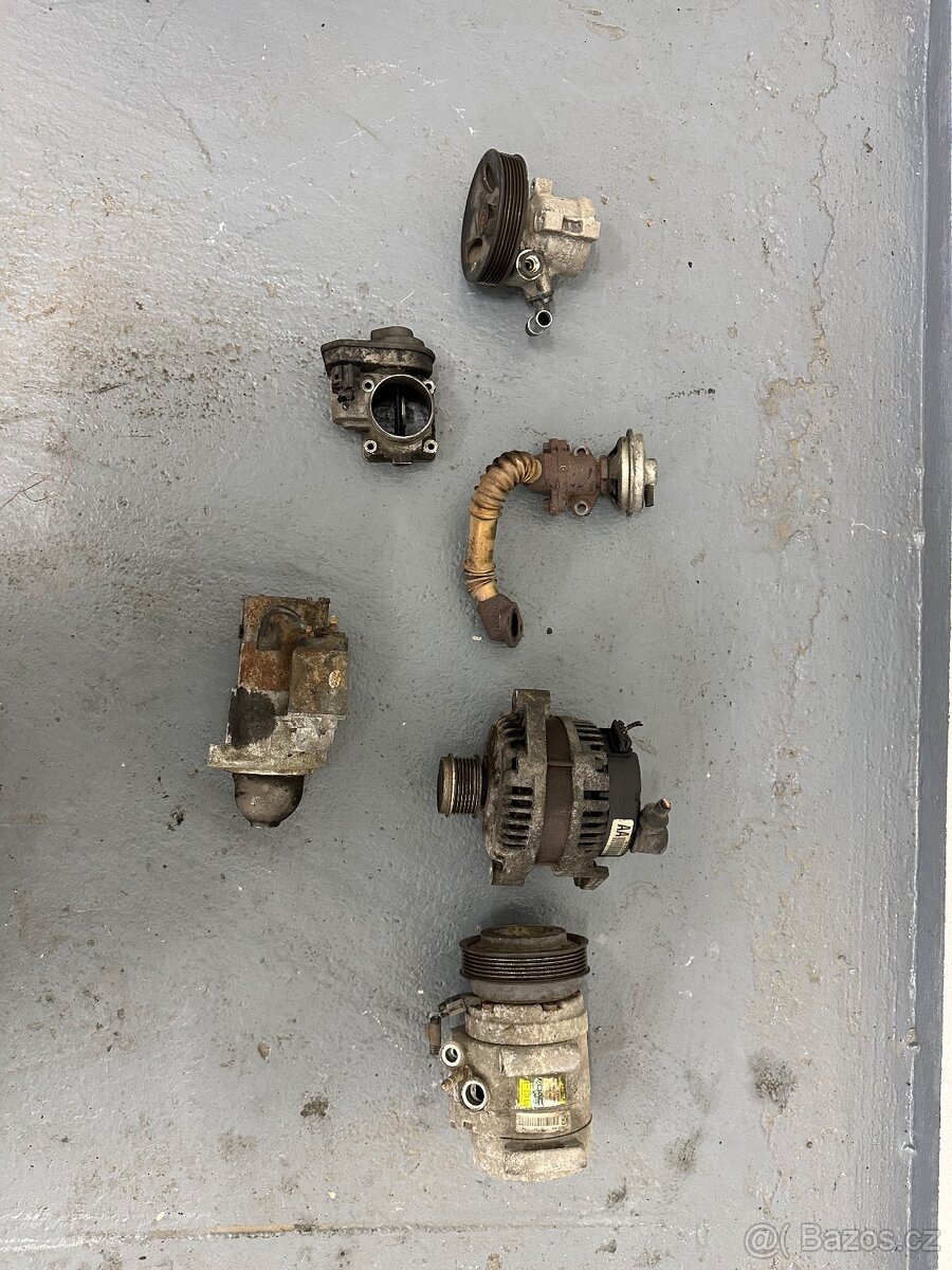 Hyundai Tucson Kia Sportage 2.0Crdi příslušenství motoru - 2