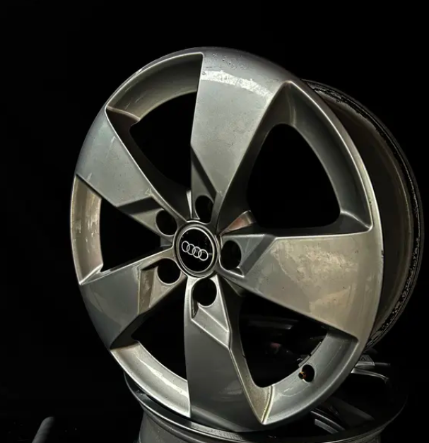 Zánovní originální alu kola Audi 5x112 r17 - 2