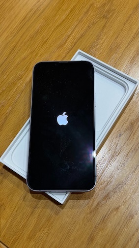 Modrý iPhone 14 Plus, 256 GB - 2