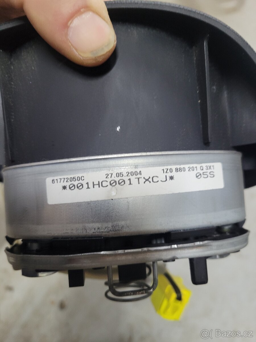 Skoda Octavia II air bag řidiče před facelif - 2