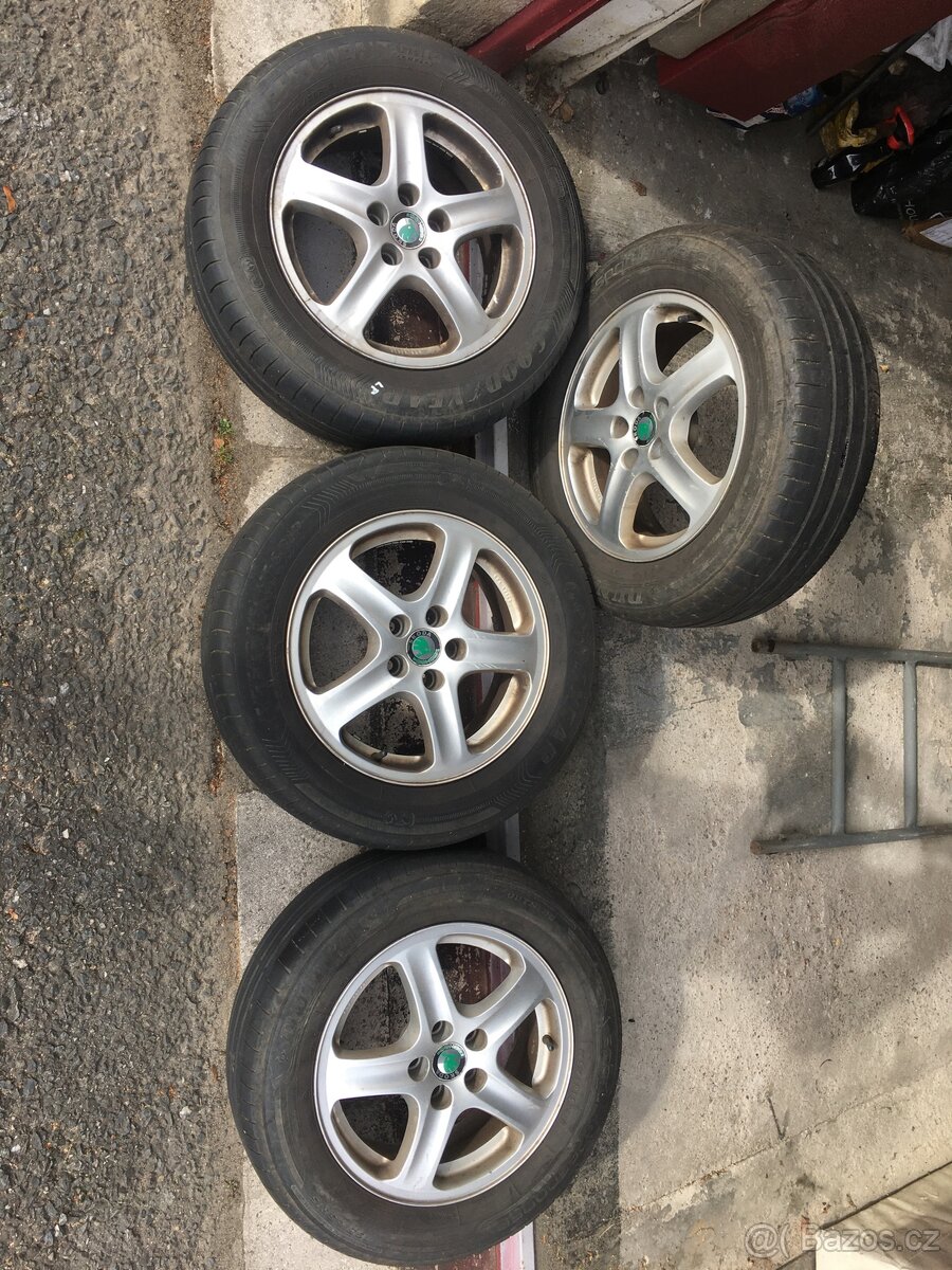 Alu sada Škoda 15” 5x100 Octavia, Fabia 195/65 R15 - 2