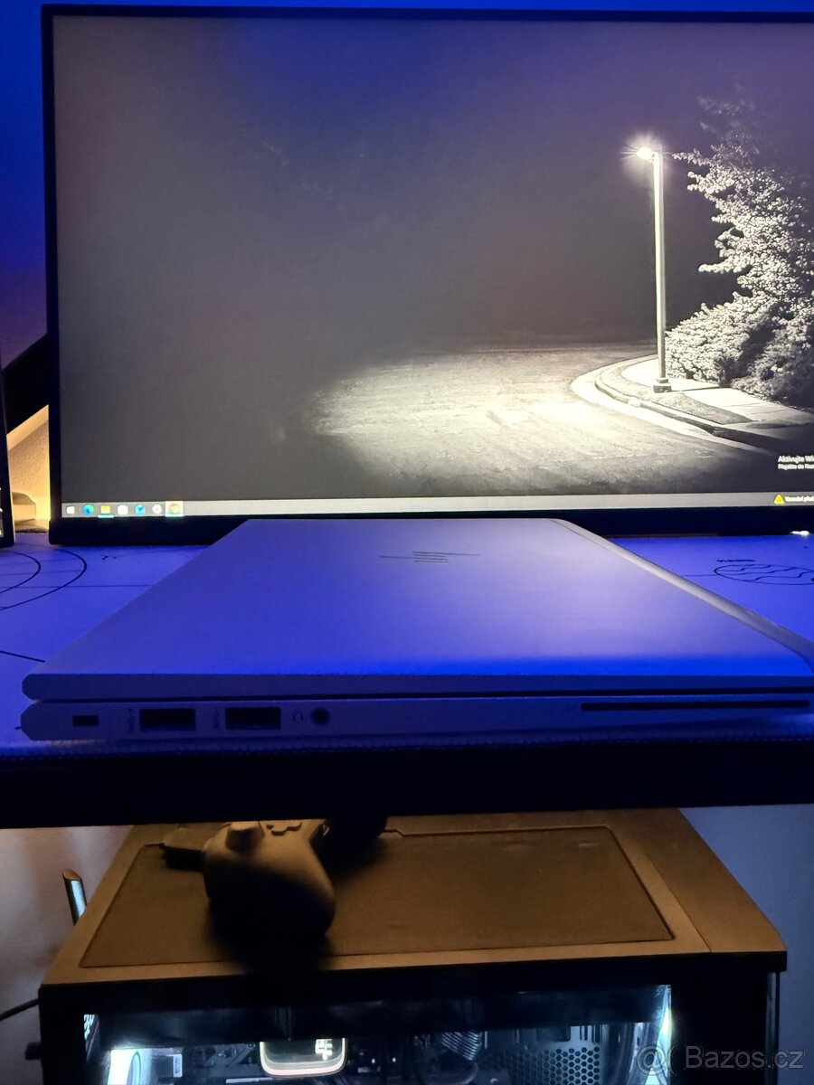 HP ELITEBOOK 830 G8 - 2