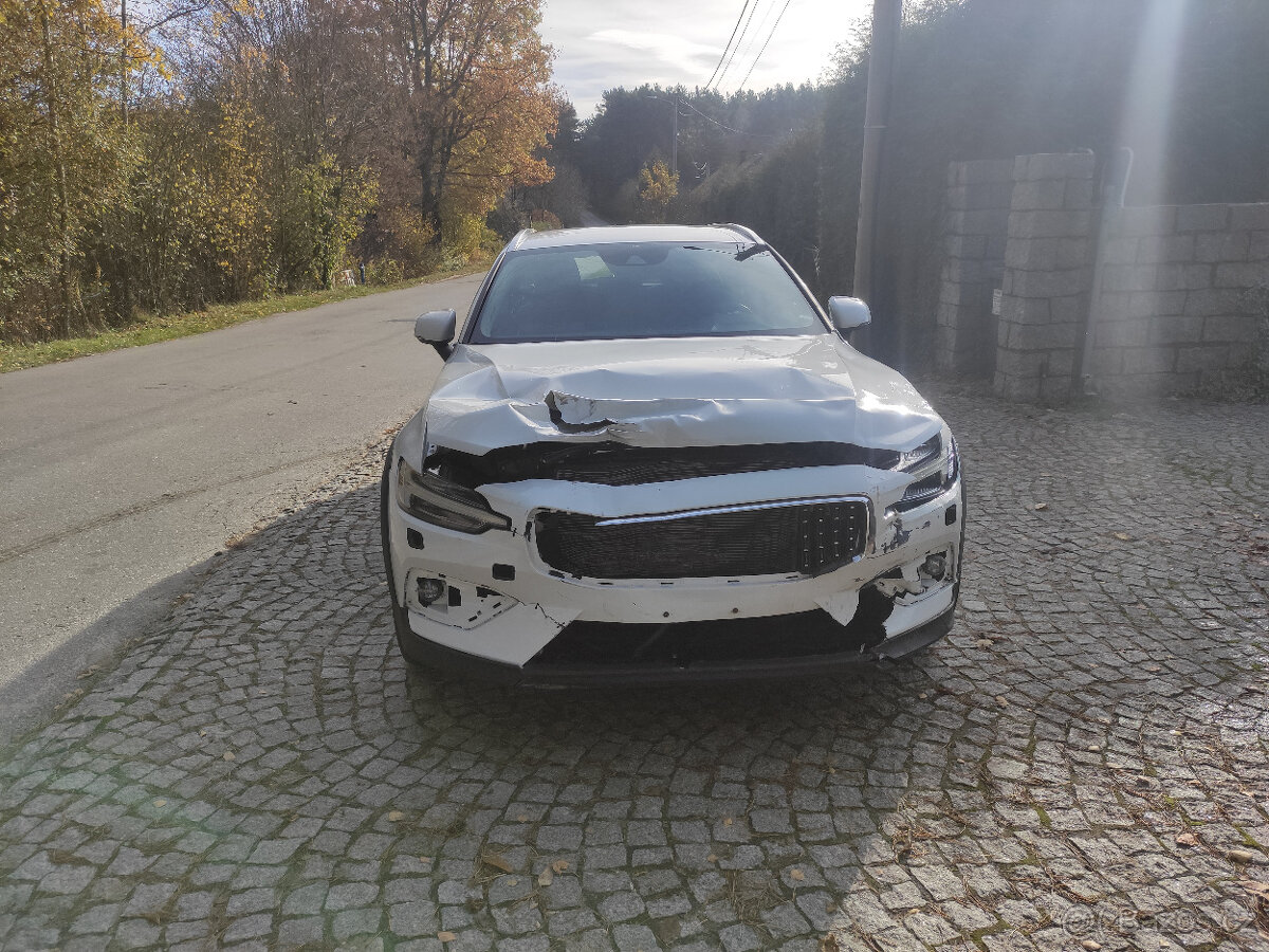 Volvo V60 D4 SCR AWD Momentum - 2