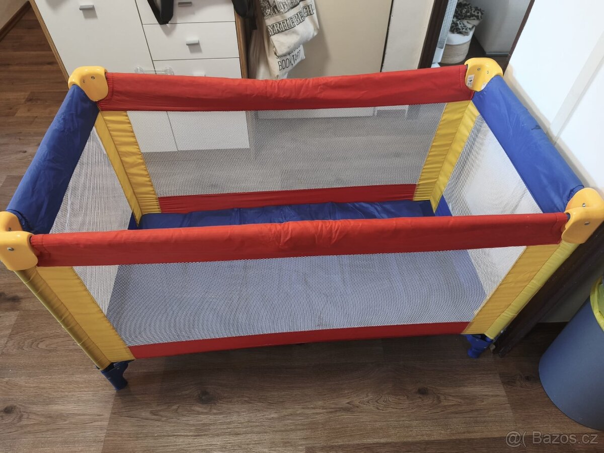 Dětská cestovní postýlka - 2