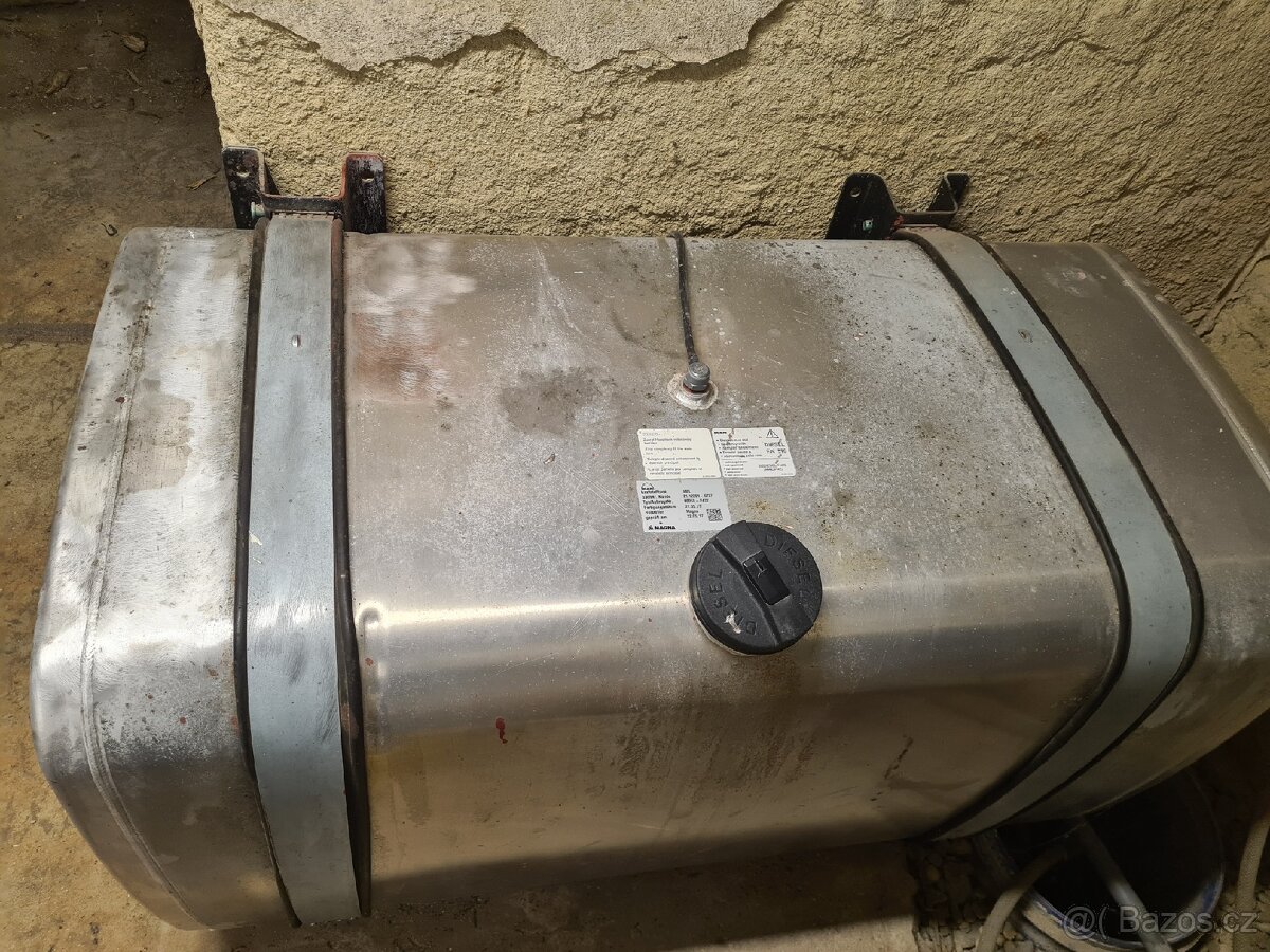 Nová nádrž na naftu 600L - 2