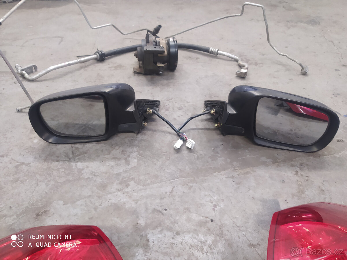 Dily Subaru Legacy IV 2.0R - 2