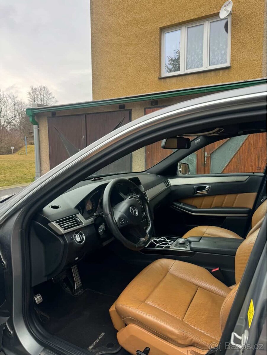 Mercedes Benz w212 e350 - 2