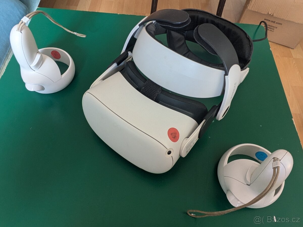 VR brýle + příslušenství - 2