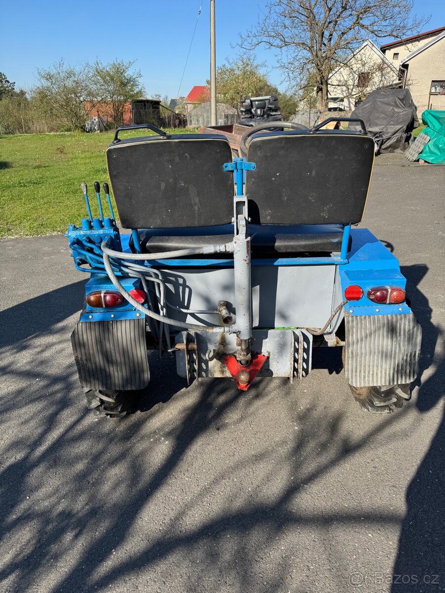 Traktor domací výroby - 2