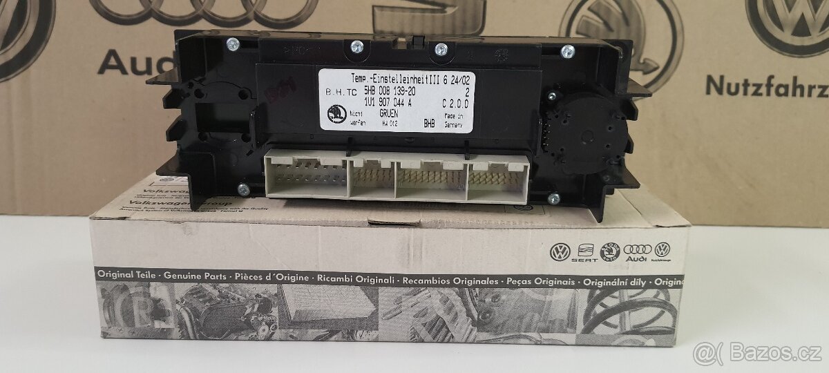 Panel CLIMATRONIC ŠKODA OCTAVIA 1 - NOVÝ - 2
