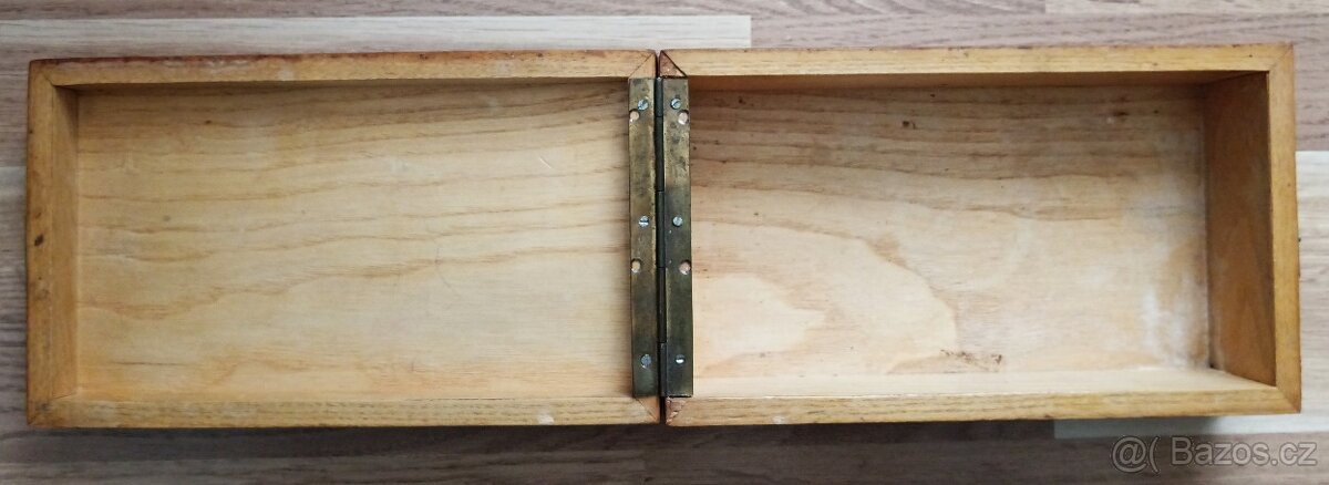 Stará, trampská krabička. Tramp - tramping. - 2