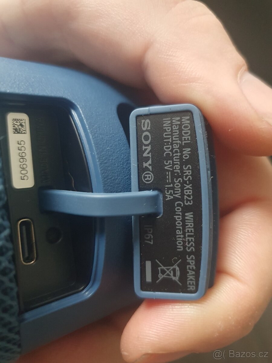 Přenosný bluetooth reproduktor Sony - 2