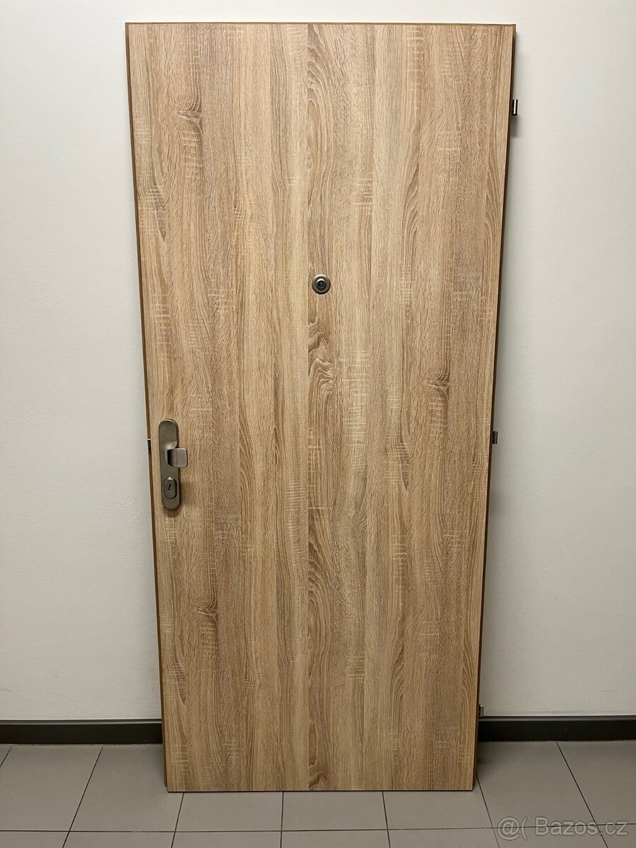 Vchodové dveře do bytu 90/210 - 2