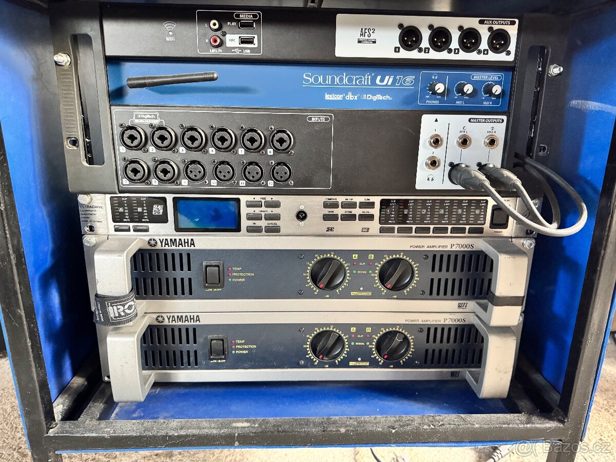 Zesilovač Yamaha P7000S - 2