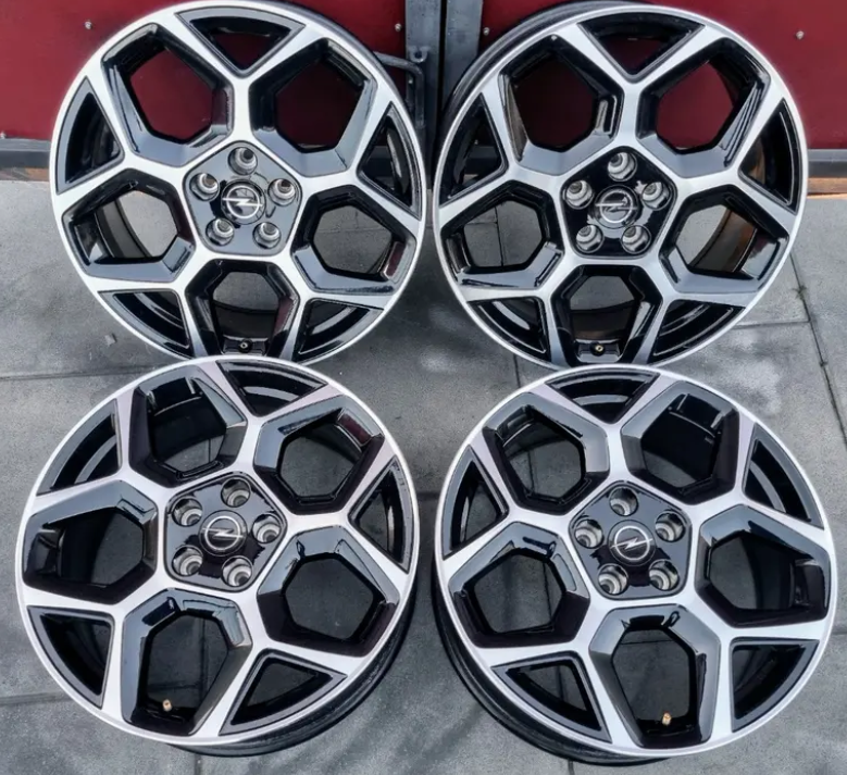 18"-NEJETÉ ATRAKTIVNÍ ALU DISKY 5x108 OPEL ASTRA-L - 2
