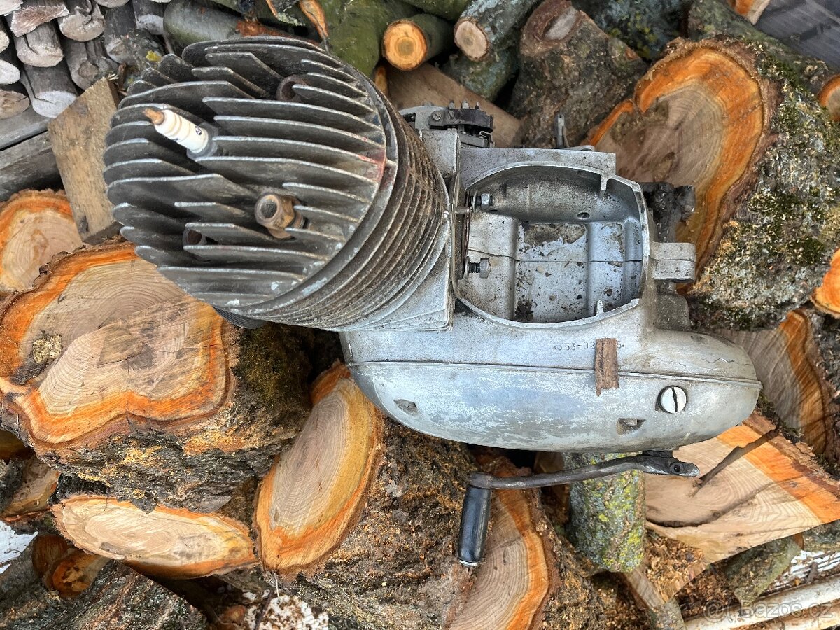 Motor Jawa 250/353 - 2